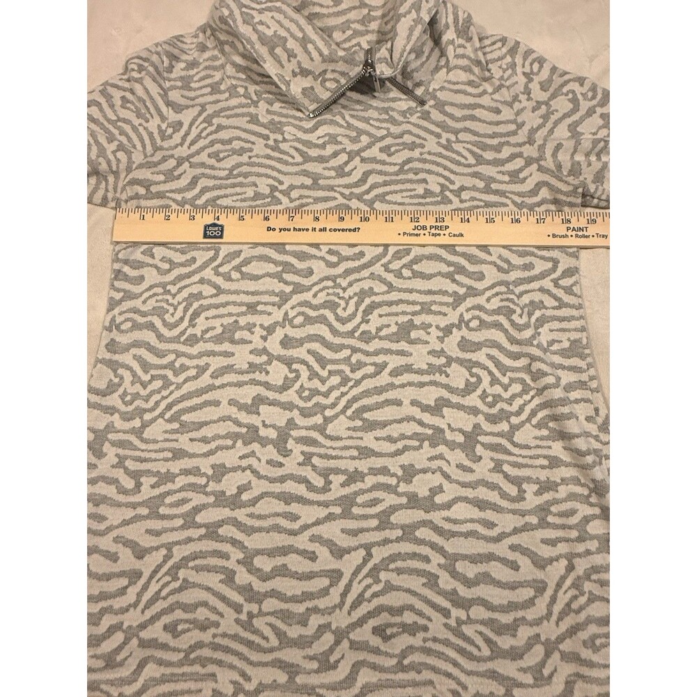 Peck & Peck Womens M Gray White Zebra Print Knit Mock Neck 1/4 Zip Pullover - Picture 5 of 7